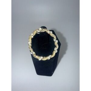 Gerry's Brooch‎ Vintage Leaf Rhinestone Wreath Gold Tone 1 3/8" Jewelry Pin